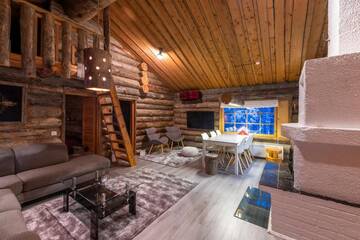 Фото номера Two-Bedroom Chalet with two sleeping lofts Шале RukanKelo г. Рука 24