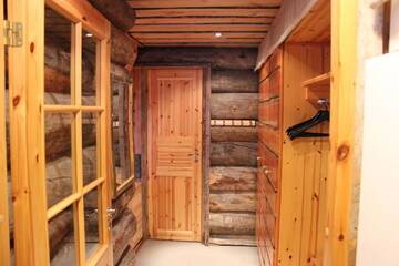 Фото номера Шале с 3 спальнями и сауной Шале Rukanhelmi Jr. Cottage г. Рука 11