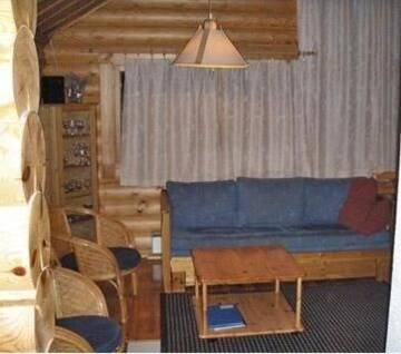 Фото номера Коттедж с 1 спальней и сауной Дома для отпуска Rukavalo Cottage г. Рука 13