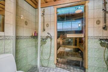 Фото номера Улучшенное шале Дома для отпуска Rukan Salonki Chalets г. Рука 21