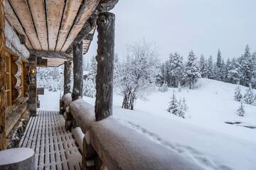 Фото номера Large Standard Chalet Дома для отпуска Rukan Salonki Chalets г. Рука 5