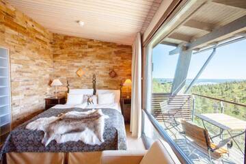 Фото номера Люкс с гидромассажной ванной Отель Ruka Peak - Boutique Hotel &amp; Restaurant г. Рука 4