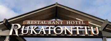 Фото номера Улучшенный двухместный номер с 2 отдельными кроватями Отель Hotel Rukatonttu г. Рука 7