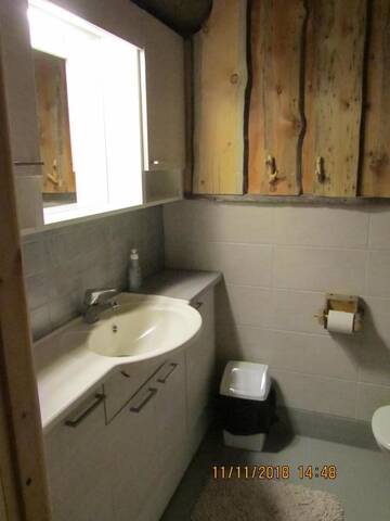 Фото номера Two-Bedroom Cottage with Sauna - Saarua-ahontie 18 Дома для отпуска Rukakaiku Cottages г. Рука 6