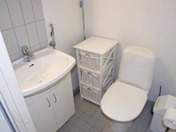 Фото номера Дом для отпуска Дома для отпуска Holiday Home Karhunvartijan linna b11 г. Рука 34