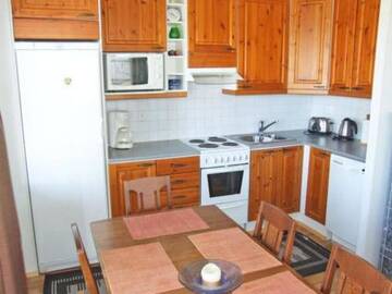 Фото номера Дом для отпуска Дома для отпуска Holiday Home Karhunvartijan linna c17 г. Рука 13
