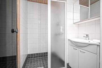 Фото номера Апартаменты с 2 спальнями Апарт-отели Ski-Inn RukaSuites г. Рука 26